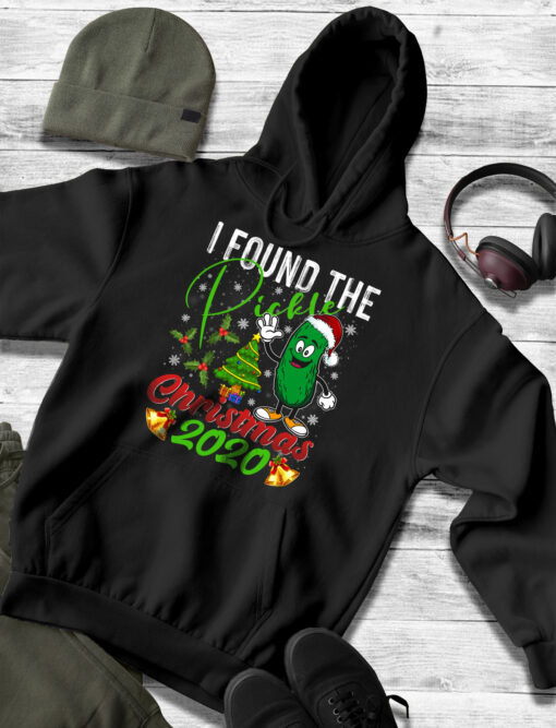 2020-11-Women-Hoodie-German-Funny-I-Found-the-Pickle-Christmas-2020-Mockup4-Black.jpg