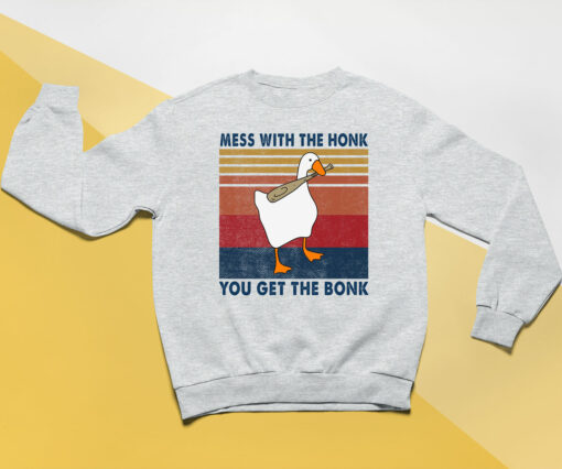 2020-12-Men-Sweatshirt-Mess-with-The-Honk-You-Get-The-Bonk-Goose-Lovers-Gaming-Gamer-mockup2-Sport-Grey.jpg